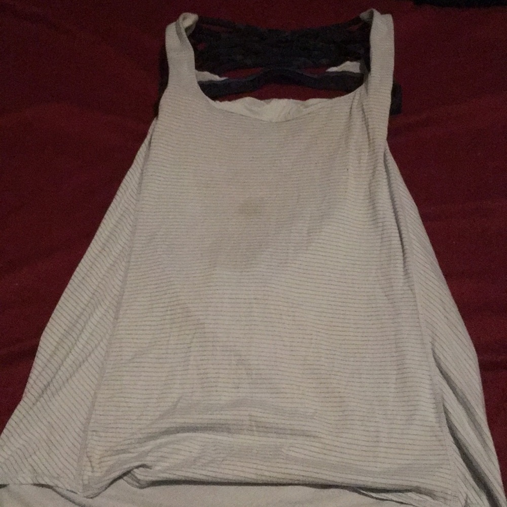 Lululemon tank